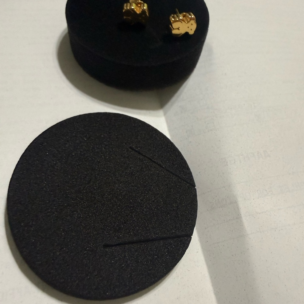 18K Gold Sweet Dolls Earrings - Picture 12 of 13